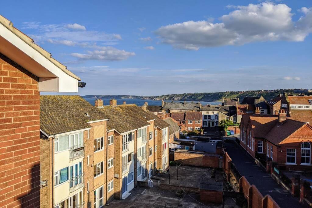 200 Year Old Large Townhouse With Sea Views *