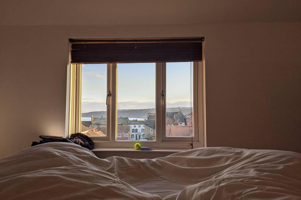 200 Year Old Large Townhouse With Sea Views *
